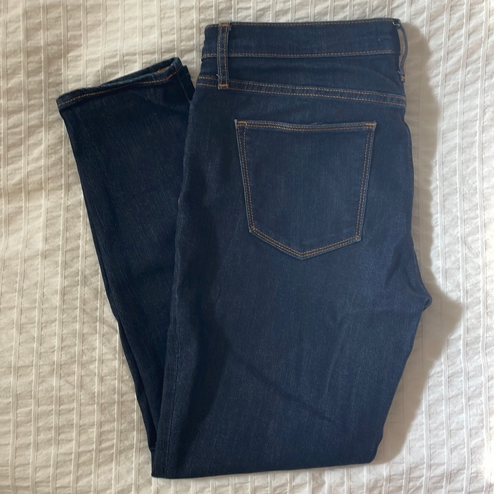 Gap True Skinny Stretch Dark Wash Jeans